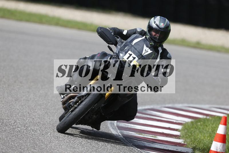 /53 16.09.2025 Track Day Domi Aegerter ADR/Gruppe gelb/11